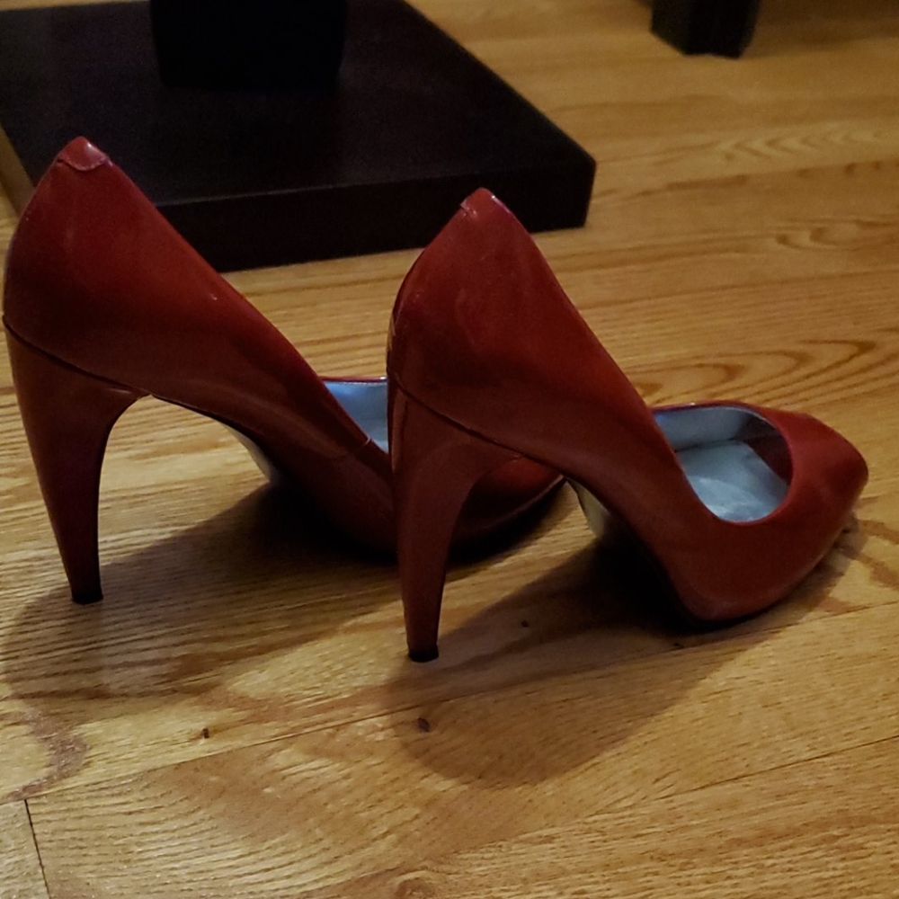 Sandals - Picture 4 of 4
